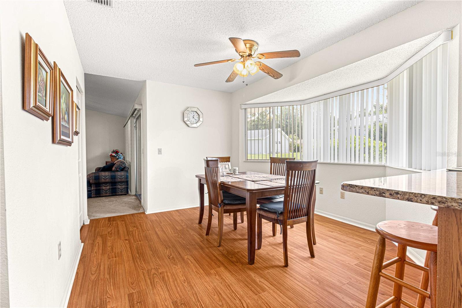 OAK RUN - Residential