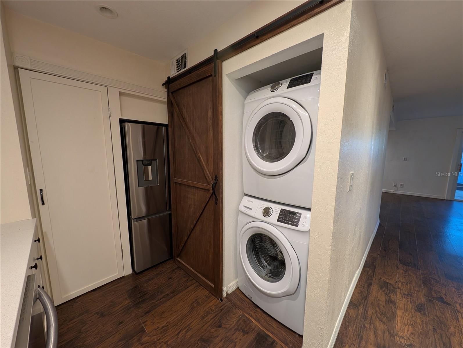 MEADOWOOD CONDO VILLAGE - Residential