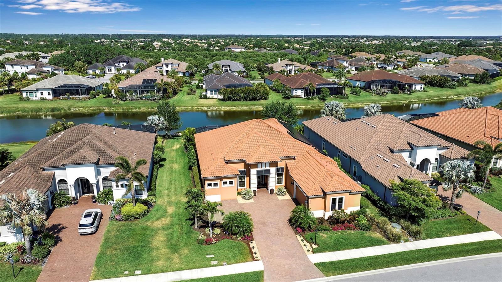 LEGACY ESTS/PALMER RANCH PH 1 - Residential