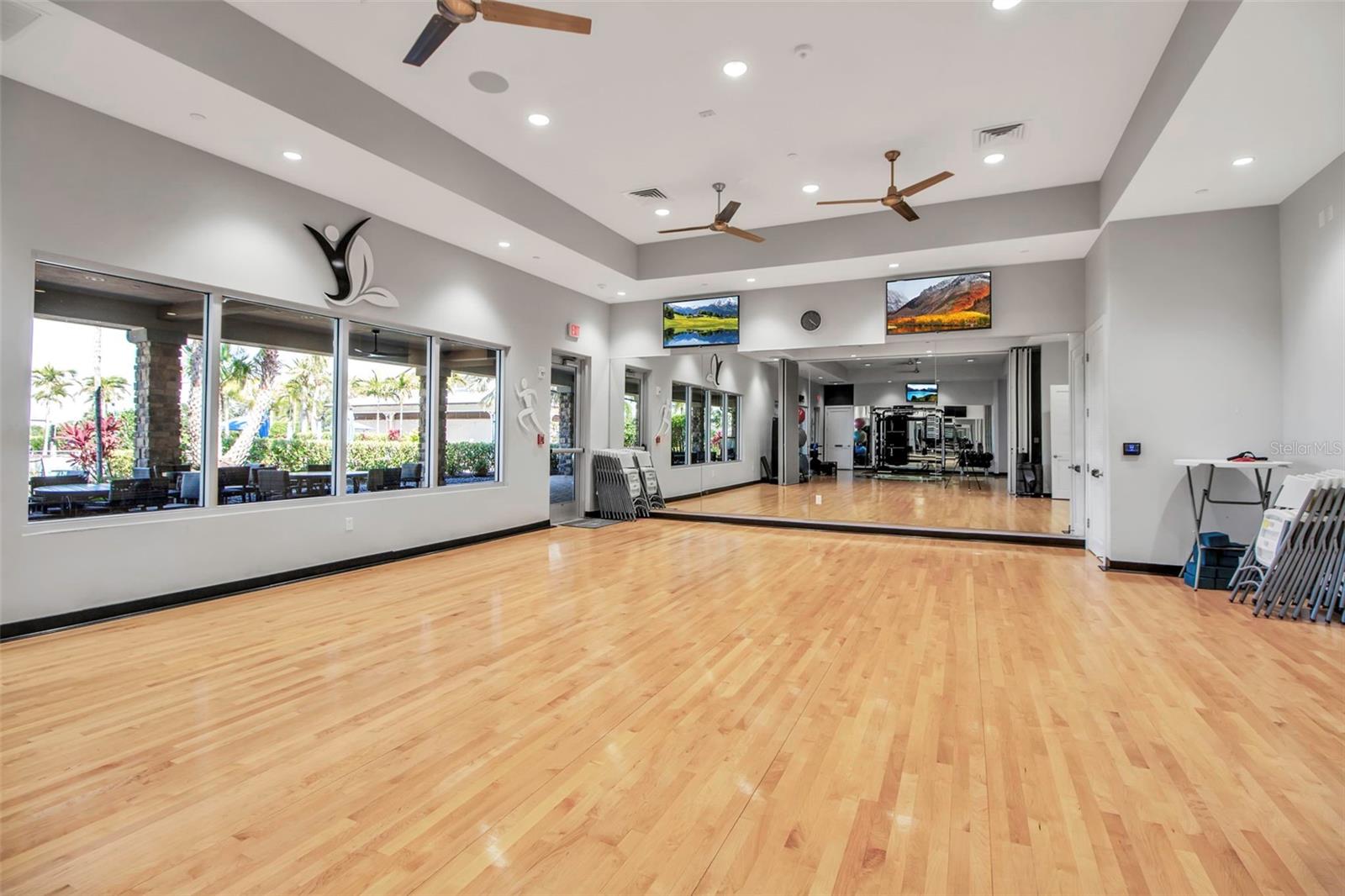 LEGACY ESTS/PALMER RANCH PH 1 - Residential