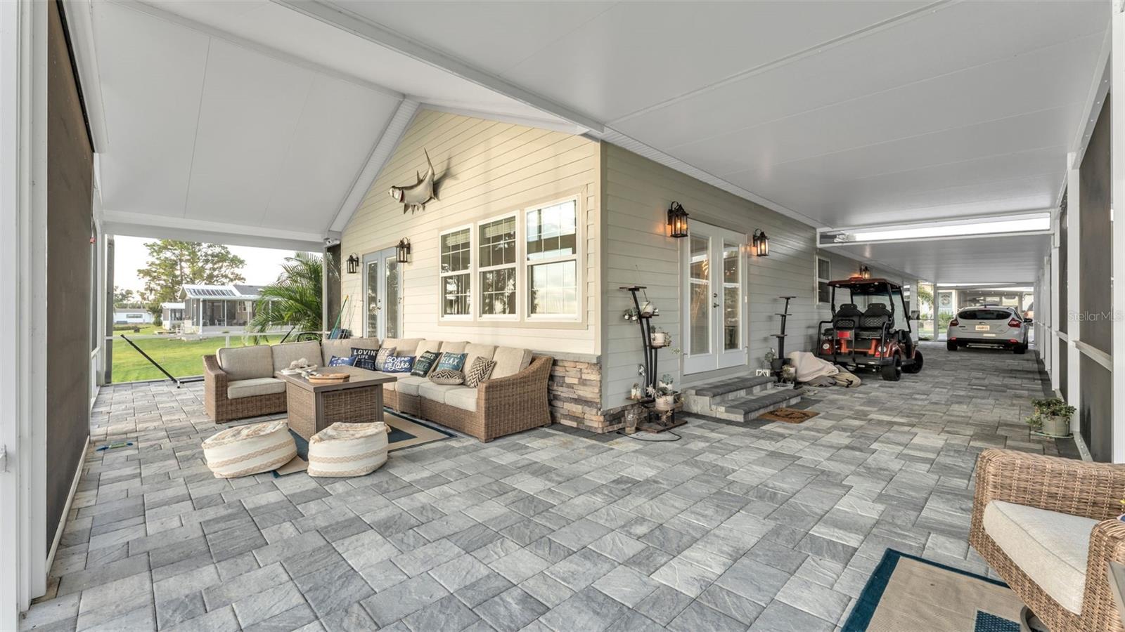 JULIANA LANDINGS - Residential