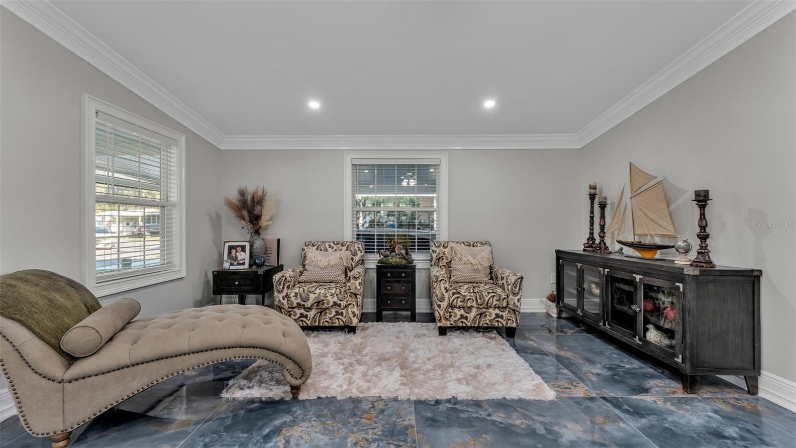 JULIANA LANDINGS - Residential