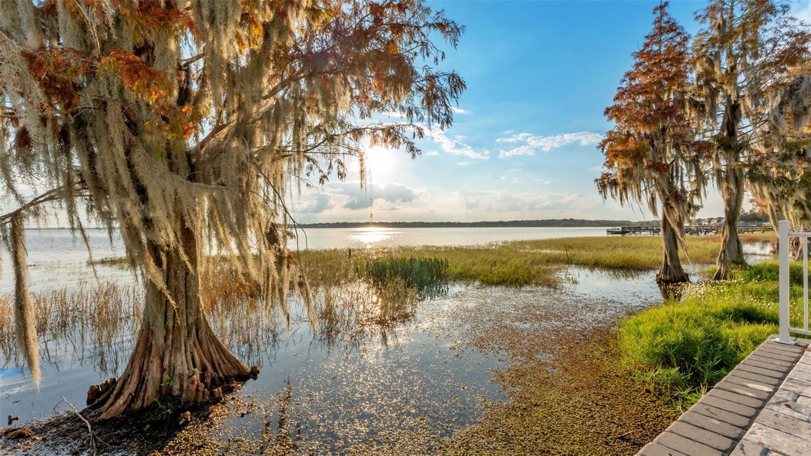 JULIANA LANDINGS - Residential