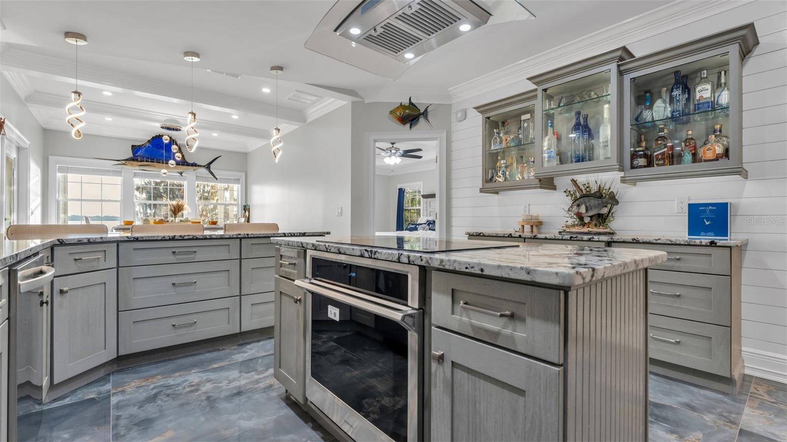 JULIANA LANDINGS - Residential