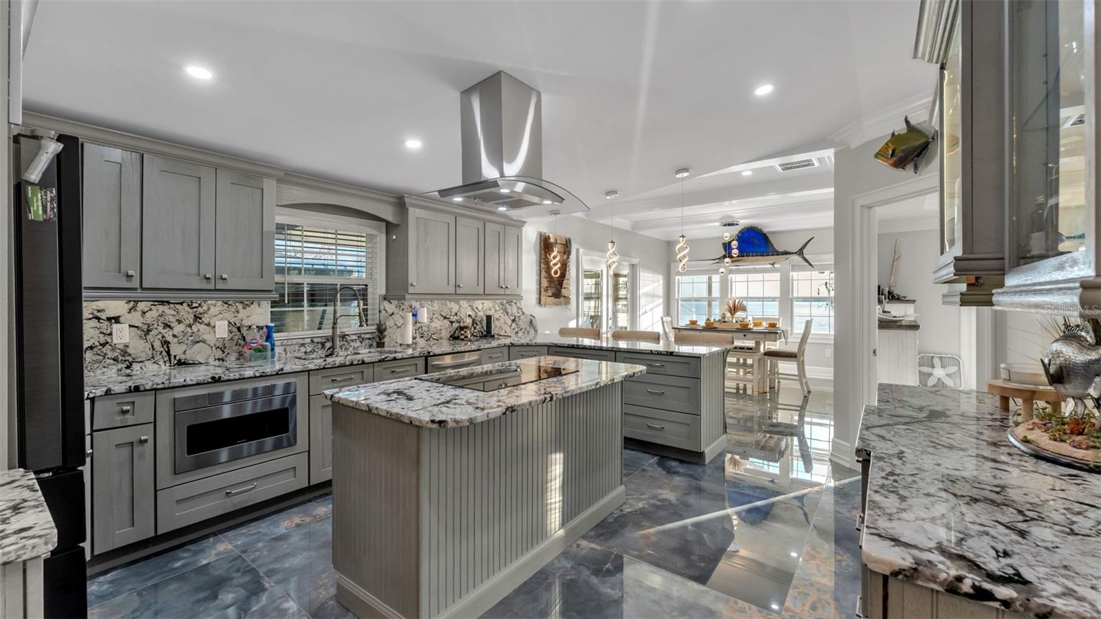 JULIANA LANDINGS - Residential