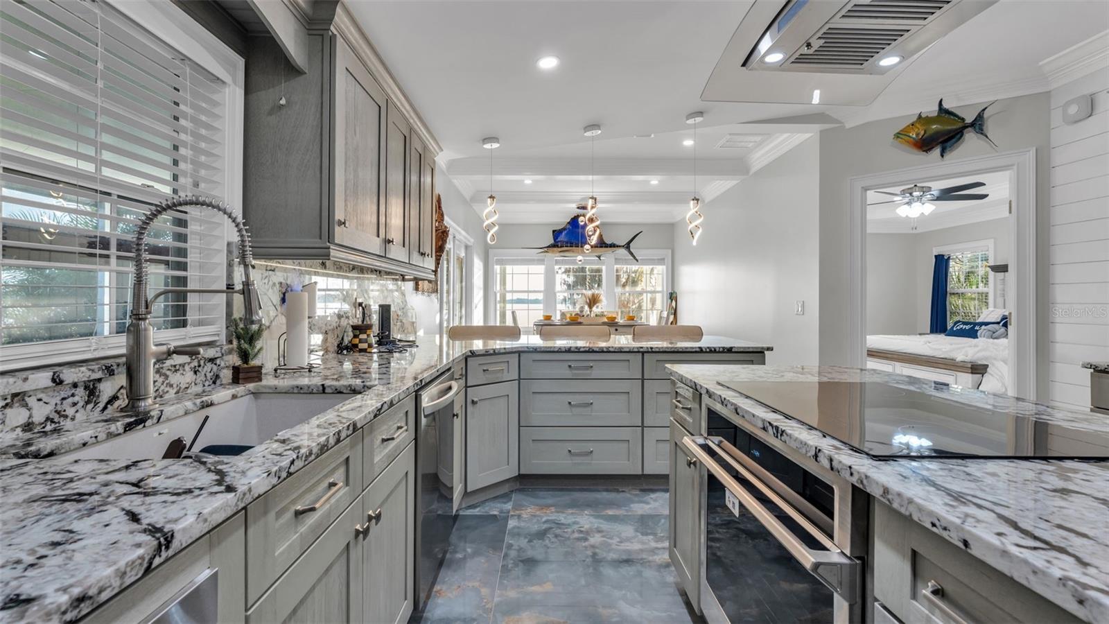 JULIANA LANDINGS - Residential