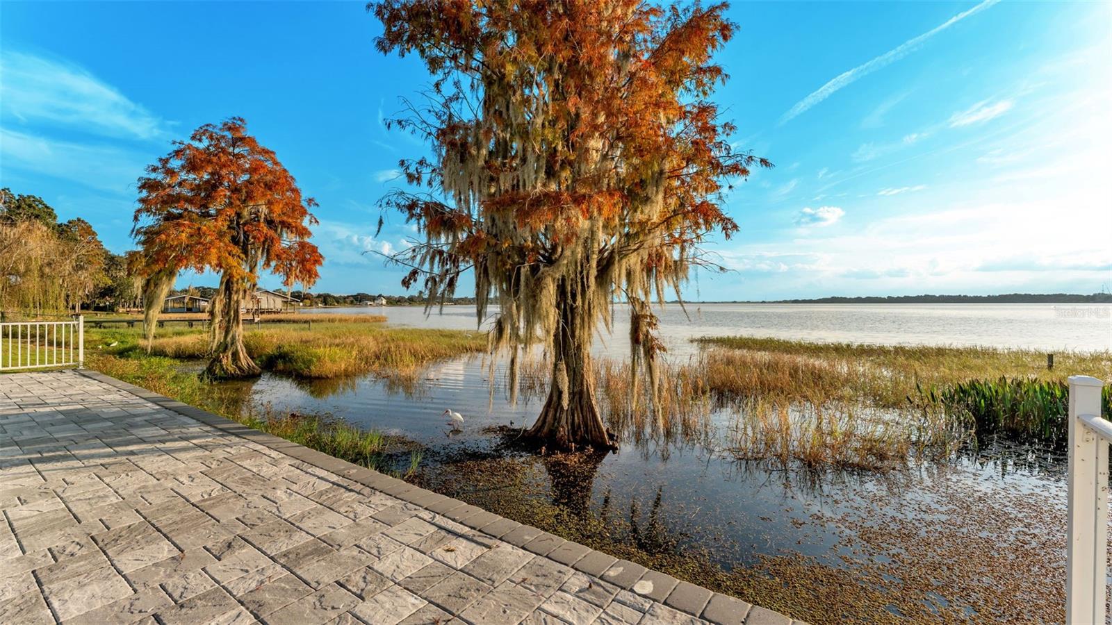 JULIANA LANDINGS - Residential