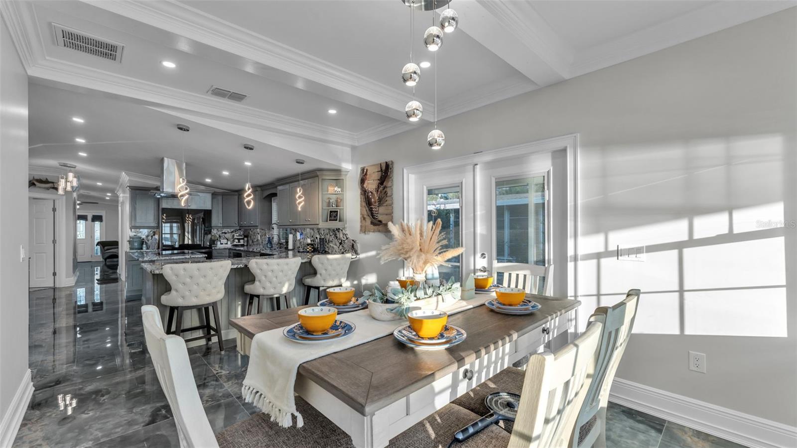 JULIANA LANDINGS - Residential