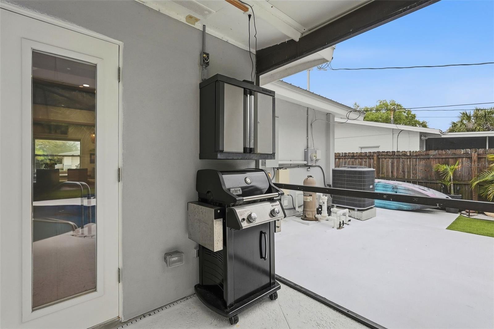 SHERYL MANOR - Residential