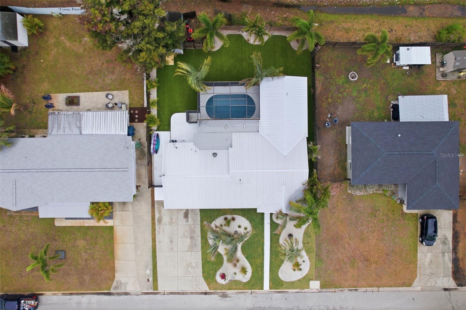 SHERYL MANOR - Residential