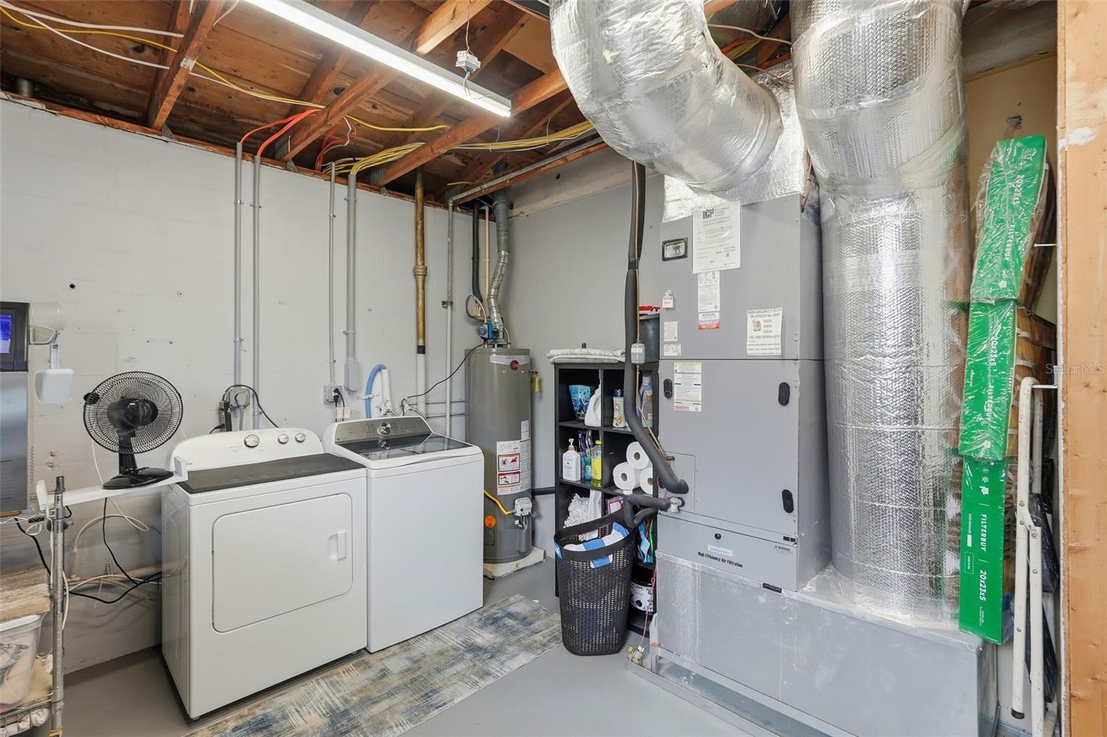 SHERYL MANOR - Residential