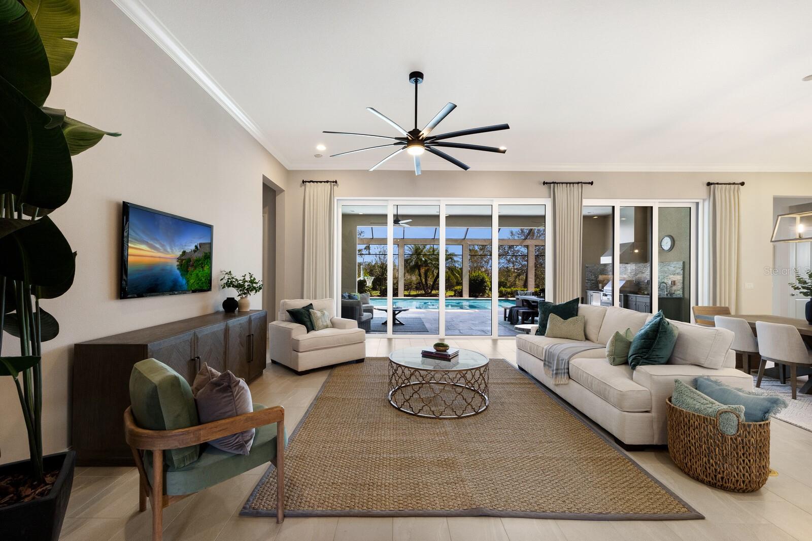 LAKE CLUB PH II UNIT 1-B - Residential