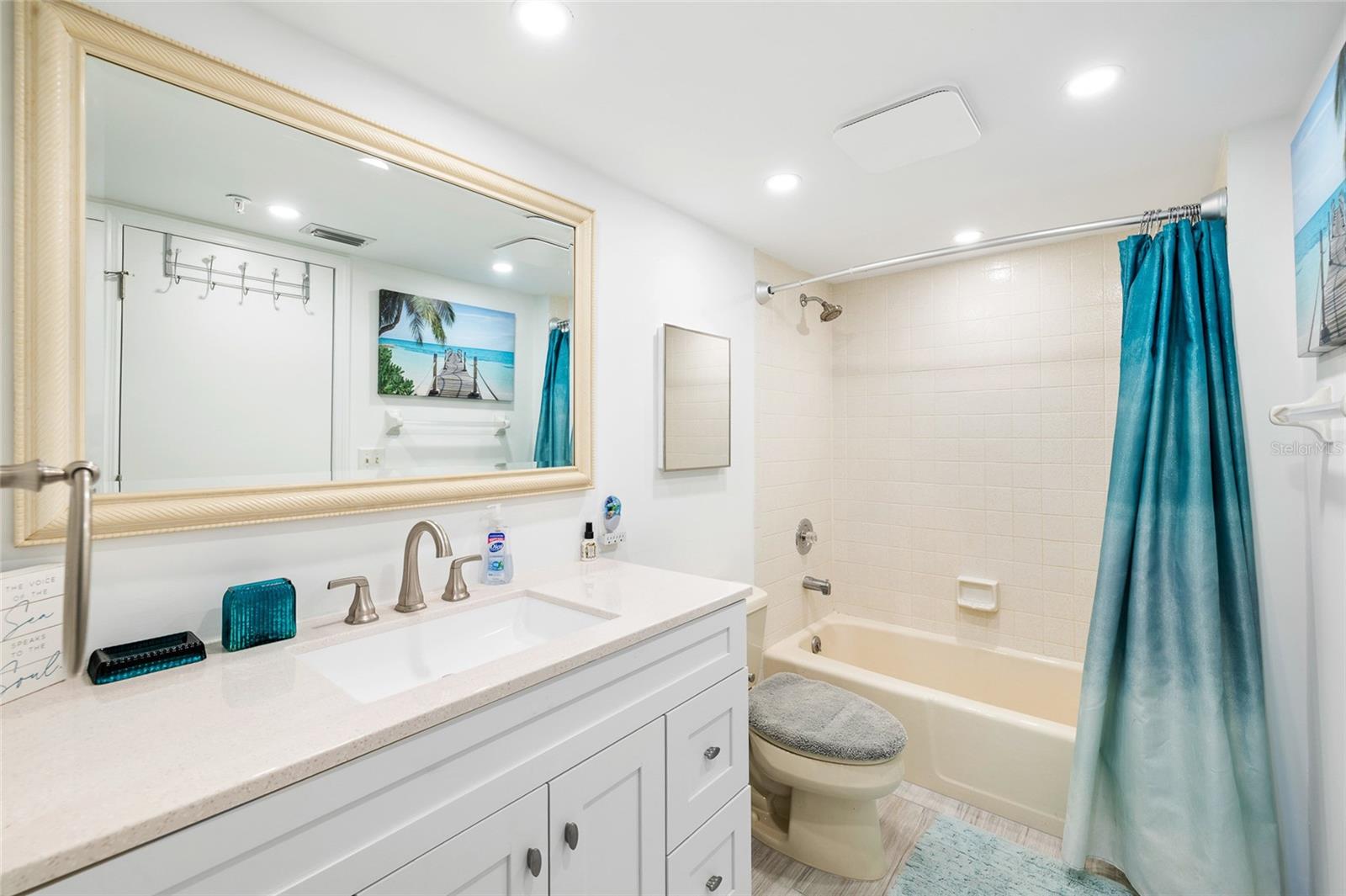 PLACIDA BEACH PH 02 BLDG 03 - Residential