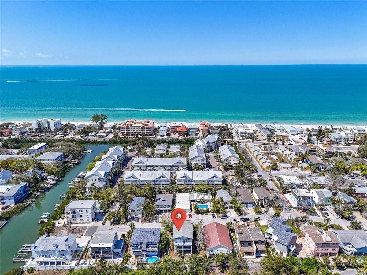 This tastefully updated townhome offers the perfect mix of comfort, space, and coastal charm. With 2 bedrooms, 2.5 bathrooms, and a versatile den that can function as a third bedroom or home office, the home provides 1,360 sq. ft. of bright, open living space.
The kitchen features modern appliances and a practical layout designed for both everyday living and entertaining. The flexible den offers plenty of options—ideal for remote work, creative projects, or simply a quiet retreat.
A spacious two-car garage provides ample parking and storage. Best of all, the Gulf of Mexico’s white sandy beaches are just a 5-minute walk away, with restaurants, shops, and local attractions all within easy reach.
Indian Rocks Beach is known for its laid-back lifestyle, friendly community, and natural beauty. Whether you’re seeking a full-time coastal residence or a relaxing getaway, this townhome delivers the best of Florida’s Gulf Coast.
Schedule your showing today and start living the Florida lifestyle.