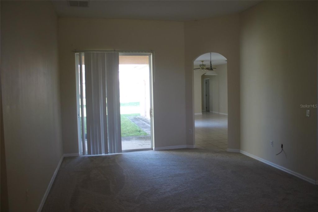 Photo of 4352 Fox Glen Loop, Kissimmee, FL 34746 (MLS # O6410390)