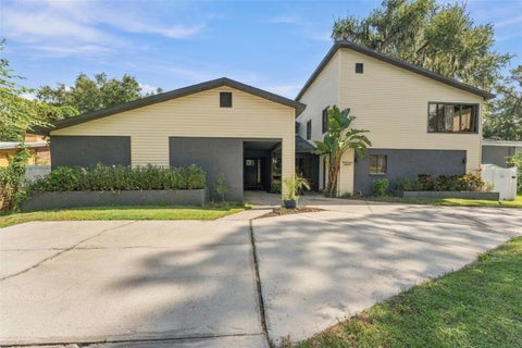 3006 River Grove Drive, Tampa, FL 33610