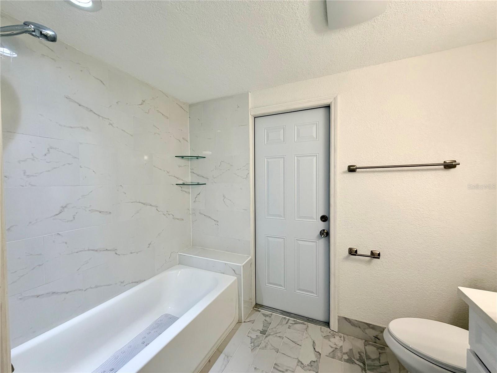 BIG ACRES - Residential Lease