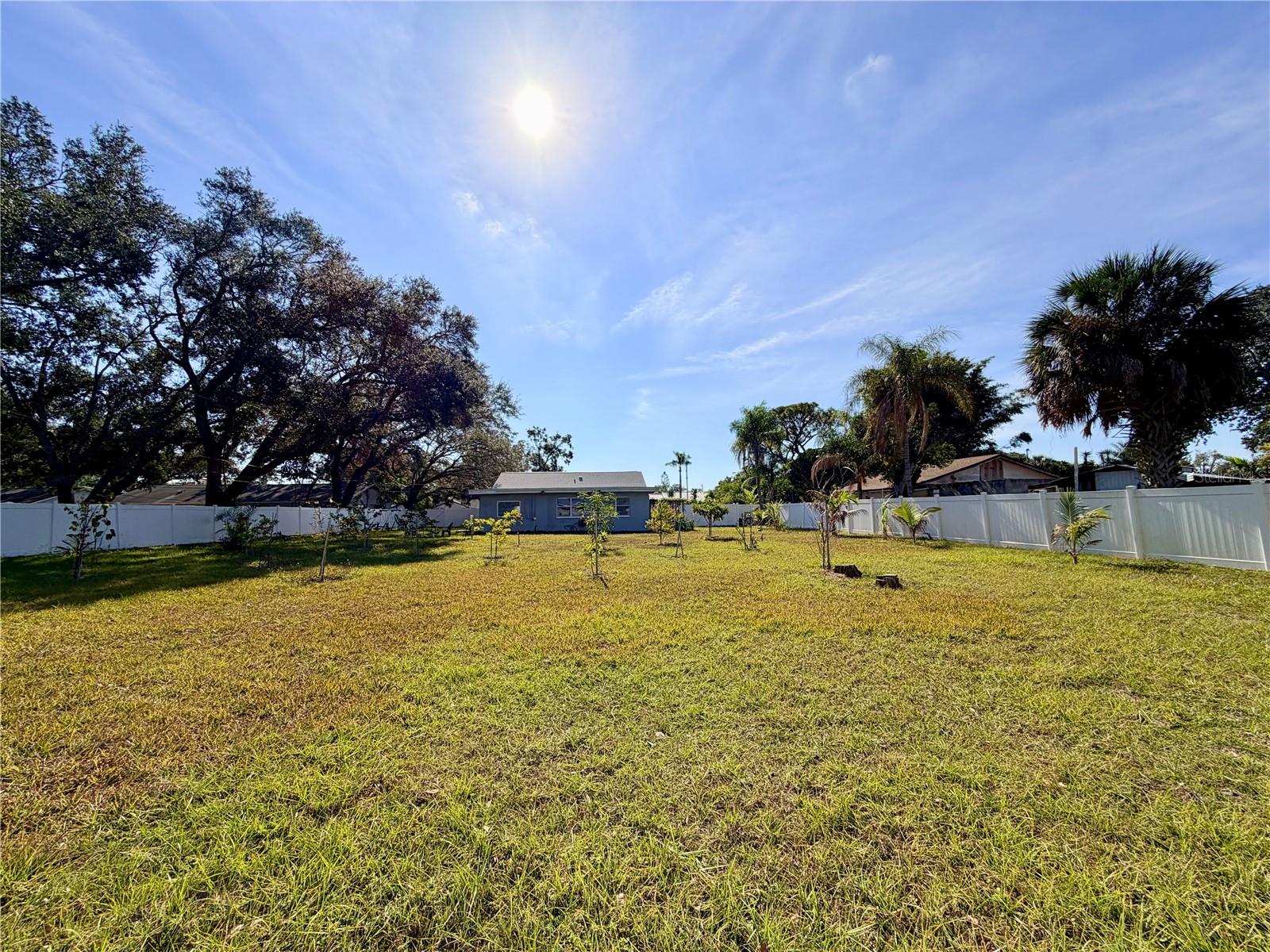 BIG ACRES - Residential Lease