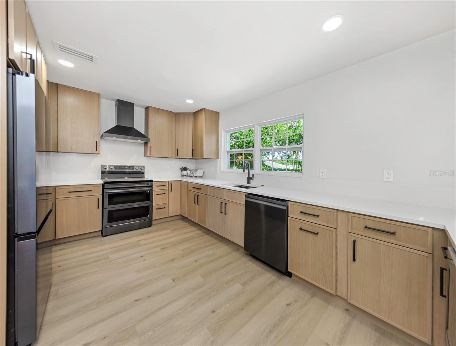 EAGLES NEST GARDENS ESTATES - Residential