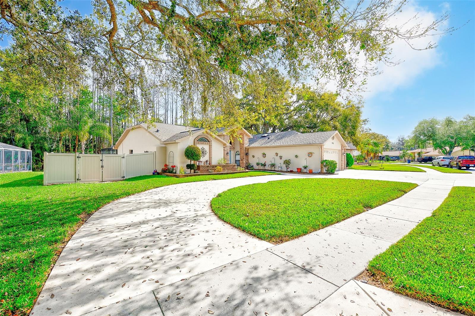 HUNTERS RIDGE - Residential