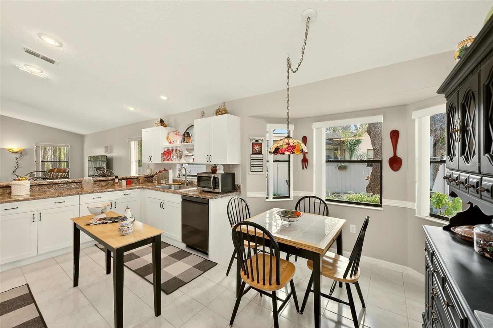 HUNTERS RIDGE - Residential