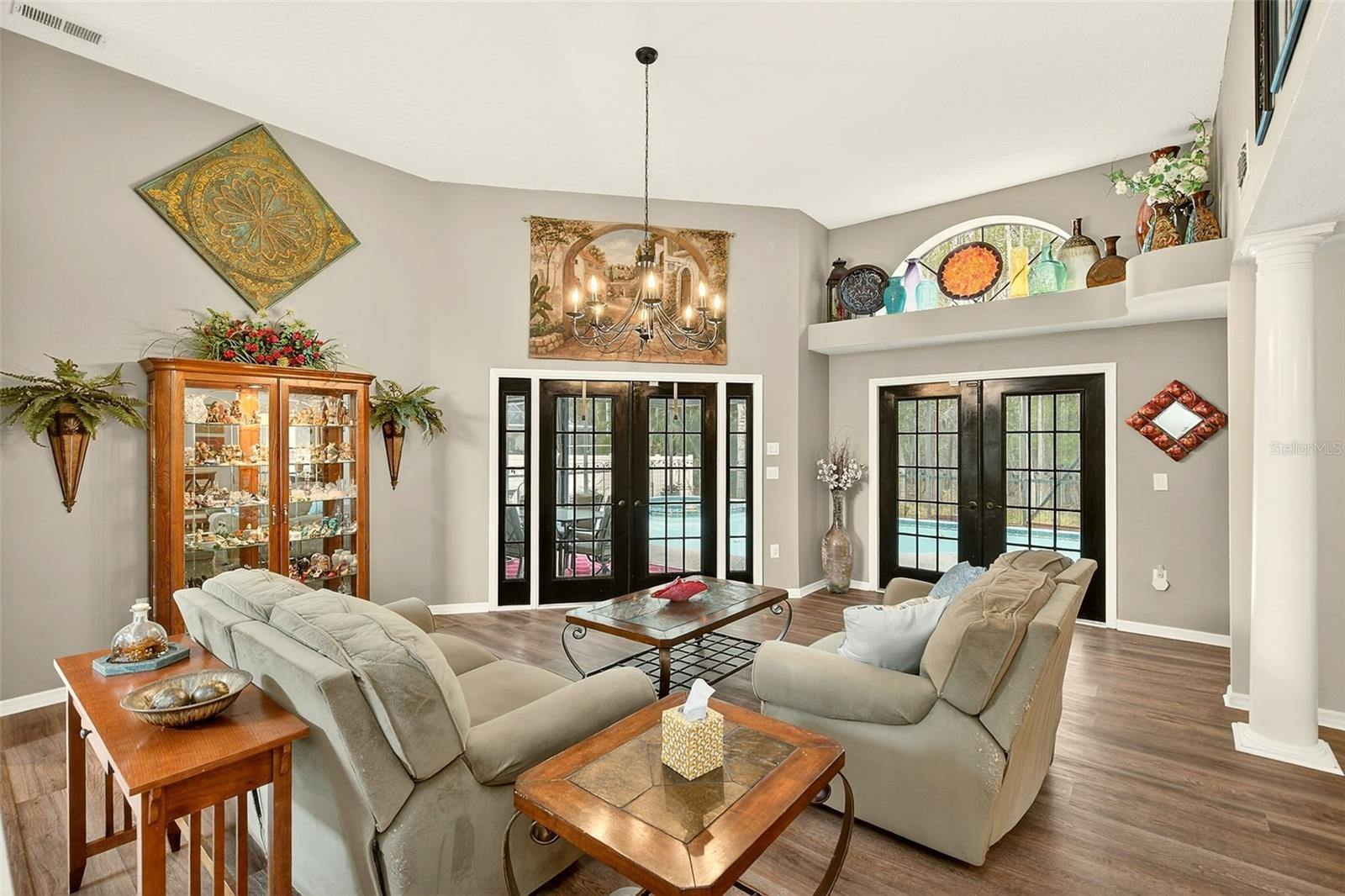 HUNTERS RIDGE - Residential