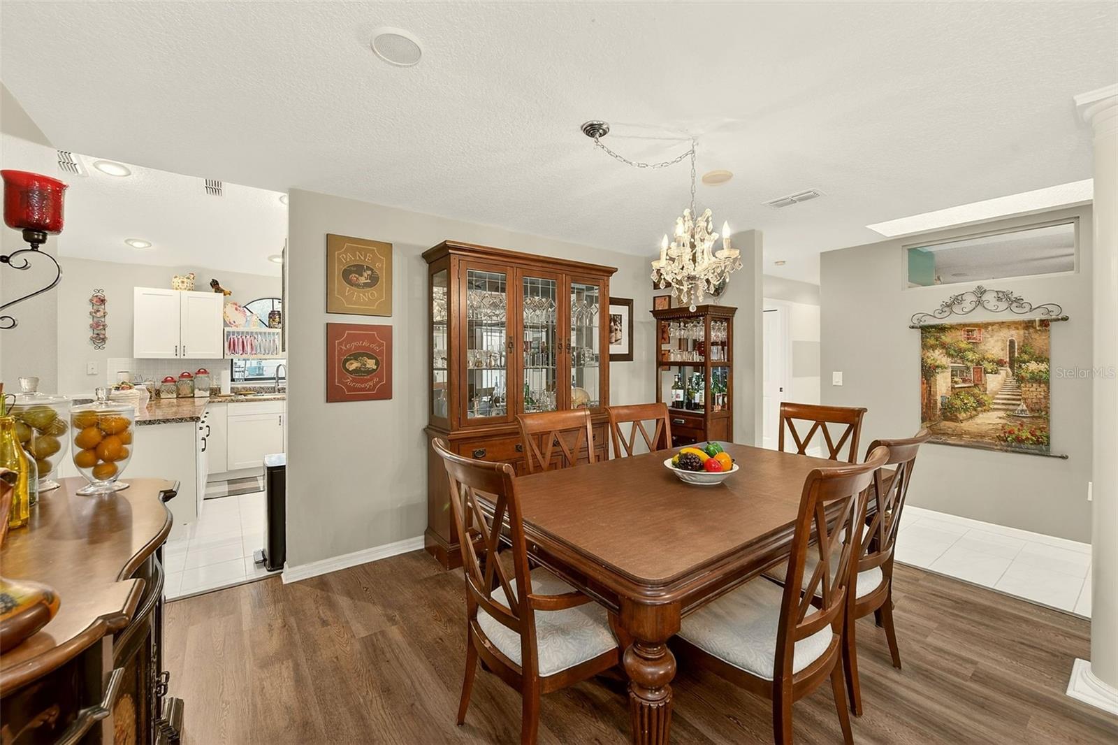 HUNTERS RIDGE - Residential