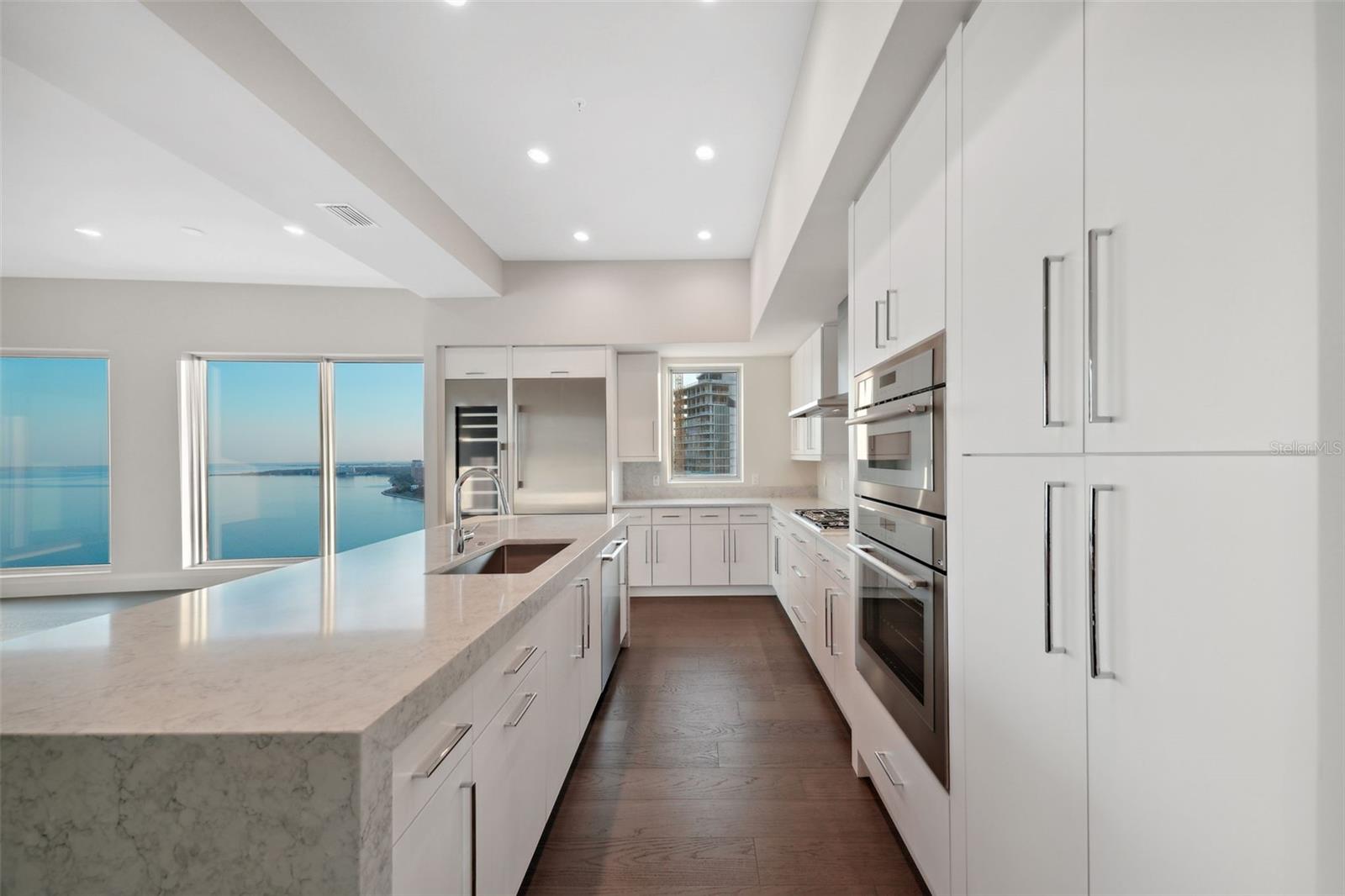 2910 W BARCELONA STREET PH-2303