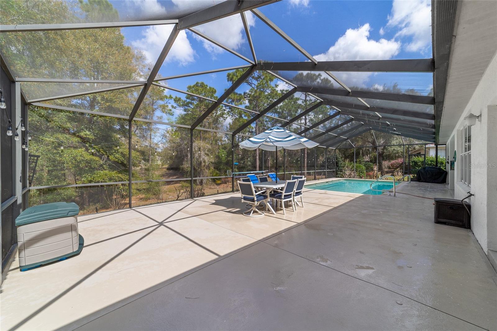 RAINBOW SPRINGS COUNTRY CLUB - Residential