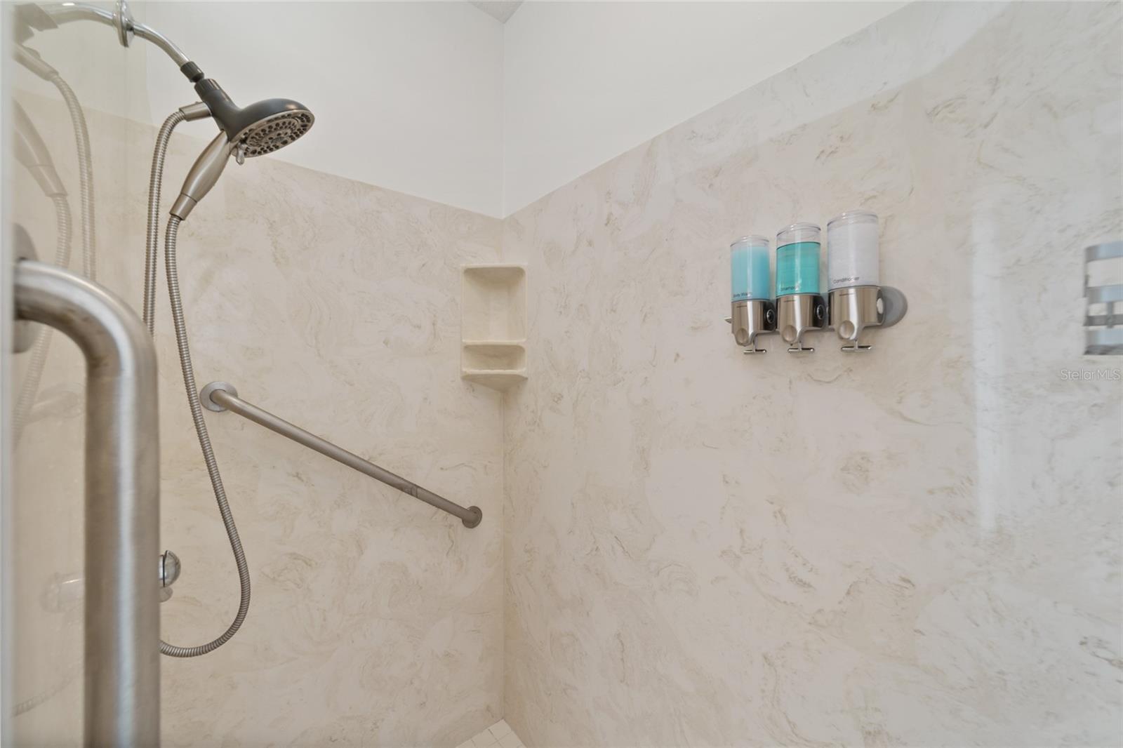 RAINBOW SPRINGS COUNTRY CLUB - Residential