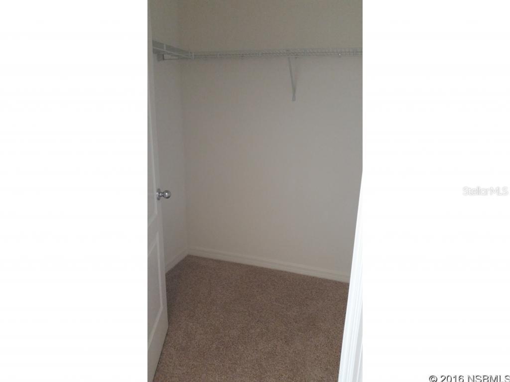 Edgewater Lakes N Ph 01A - Residential Lease