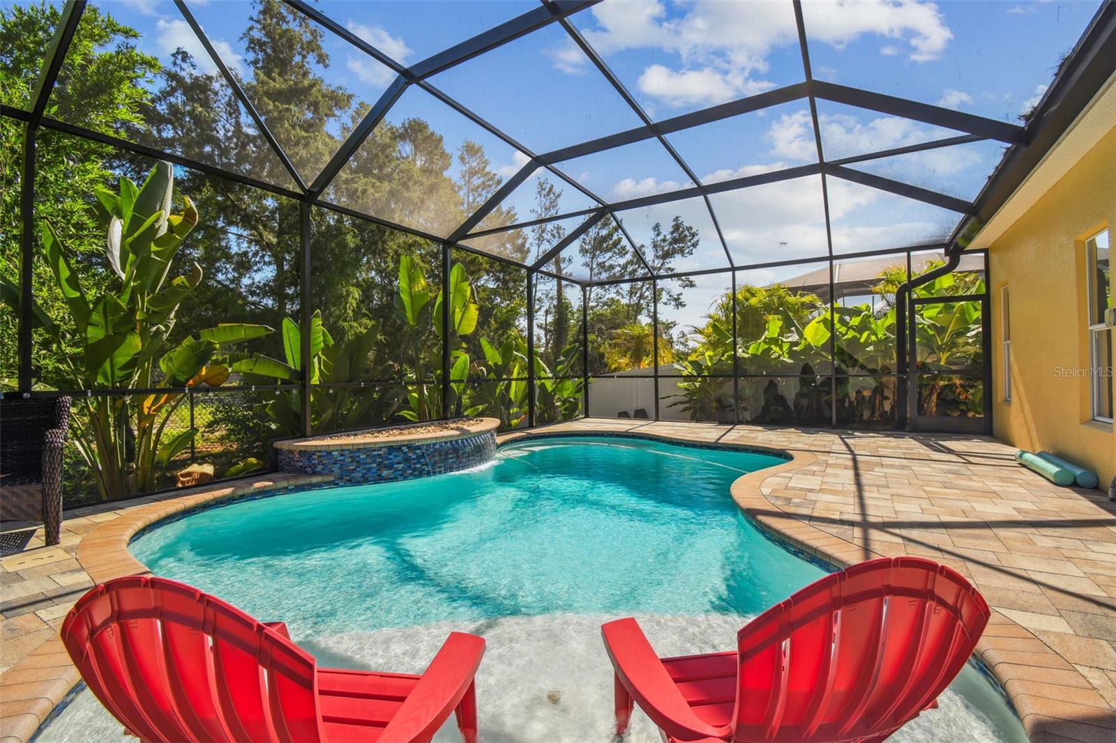 11125 SHELTER COVE LOOP