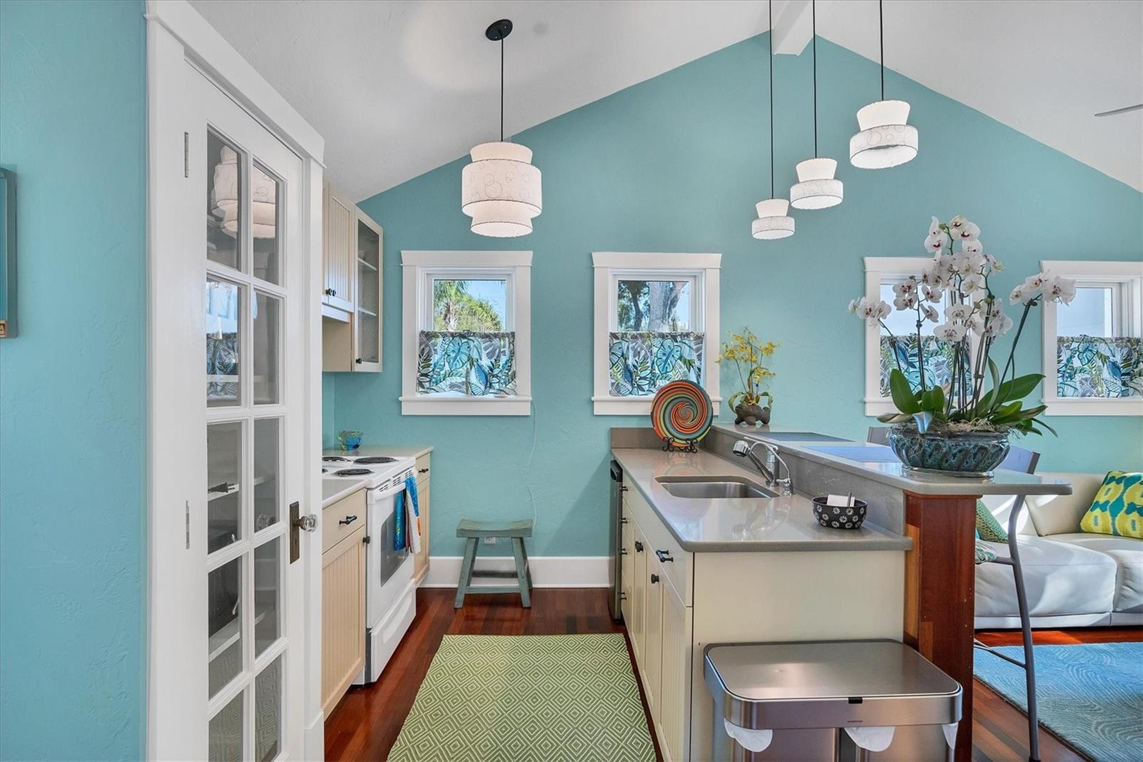 BURNS REALTY - Residential Lease