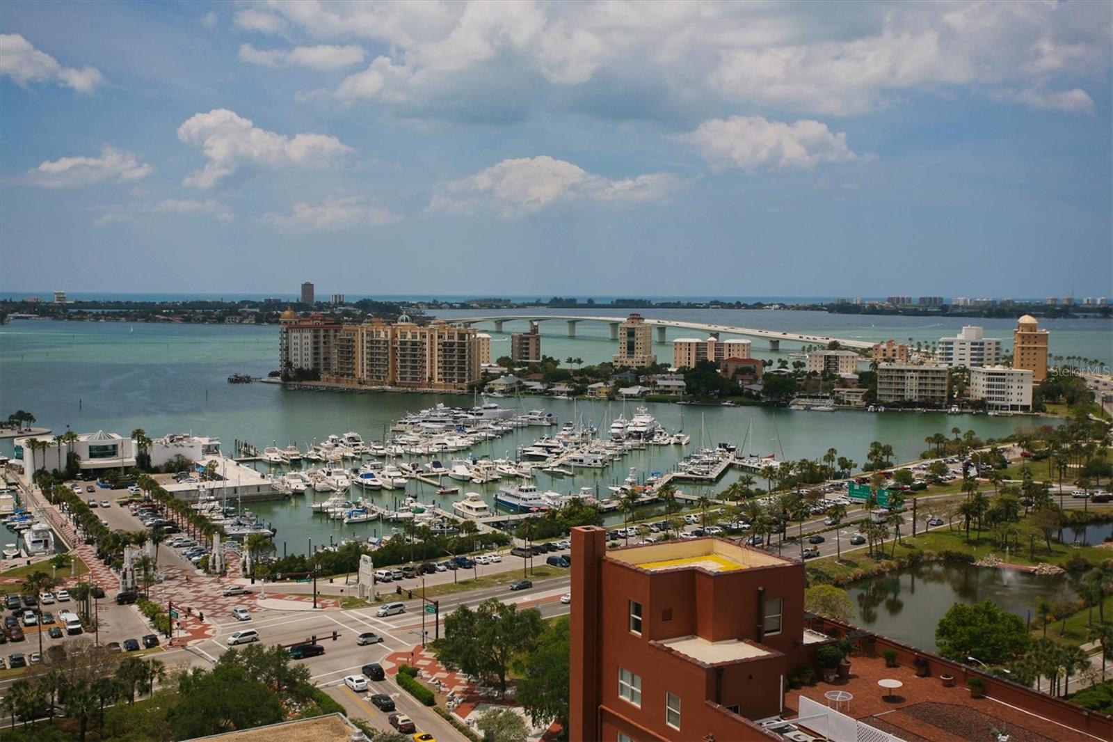 BURNS REALTY - Residential Lease