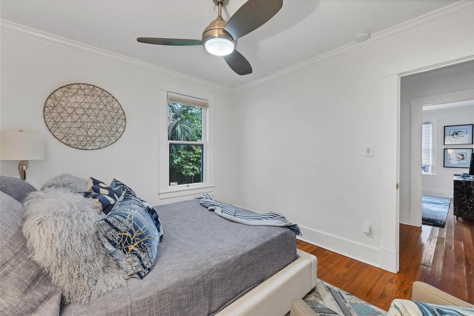 BURNS REALTY - Residential Lease