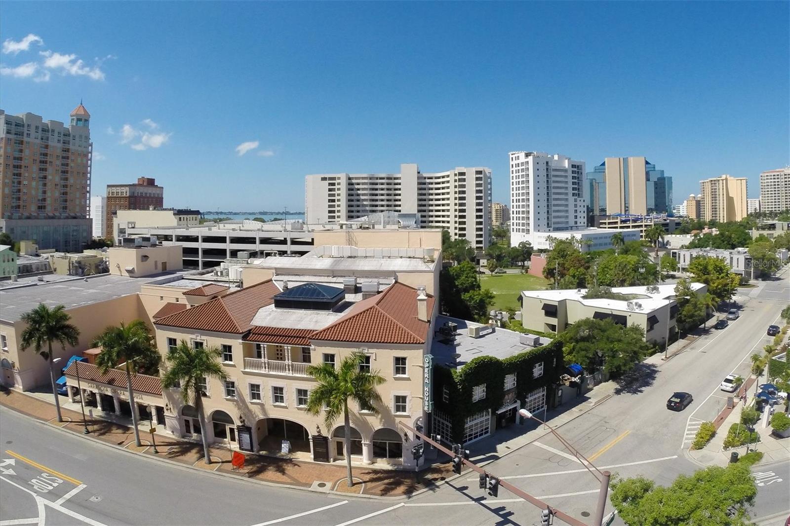 BURNS REALTY - Residential Lease