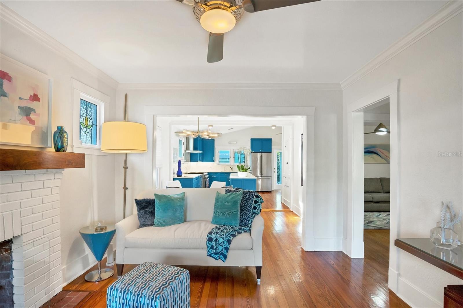 BURNS REALTY - Residential Lease