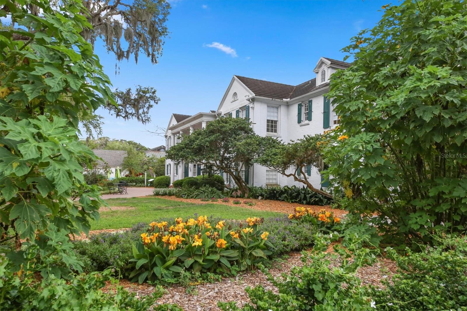 BURNS REALTY - Residential Lease