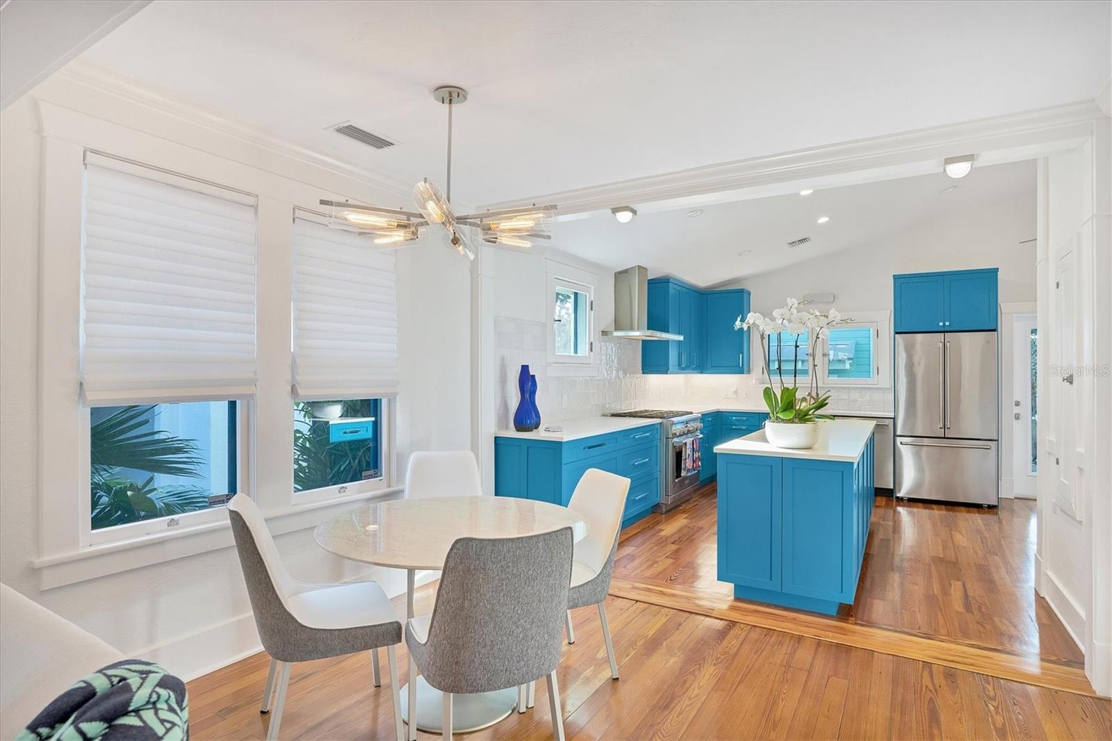 BURNS REALTY - Residential Lease