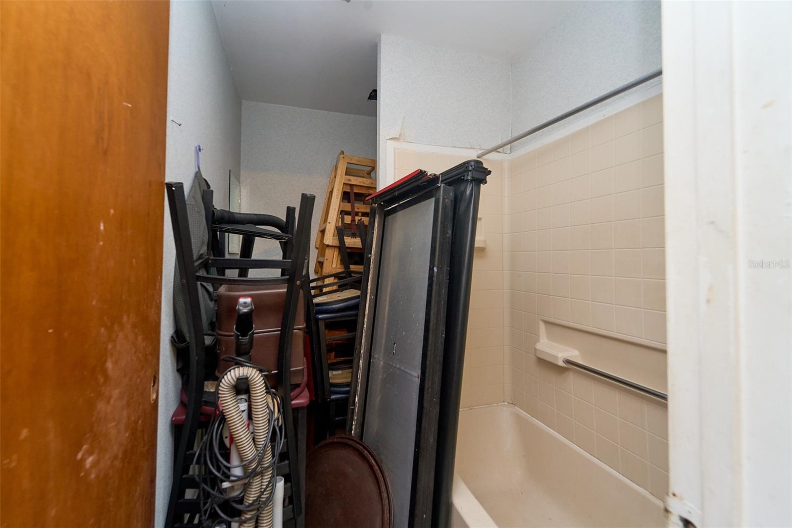 UNPLATTED - Commercial Sale