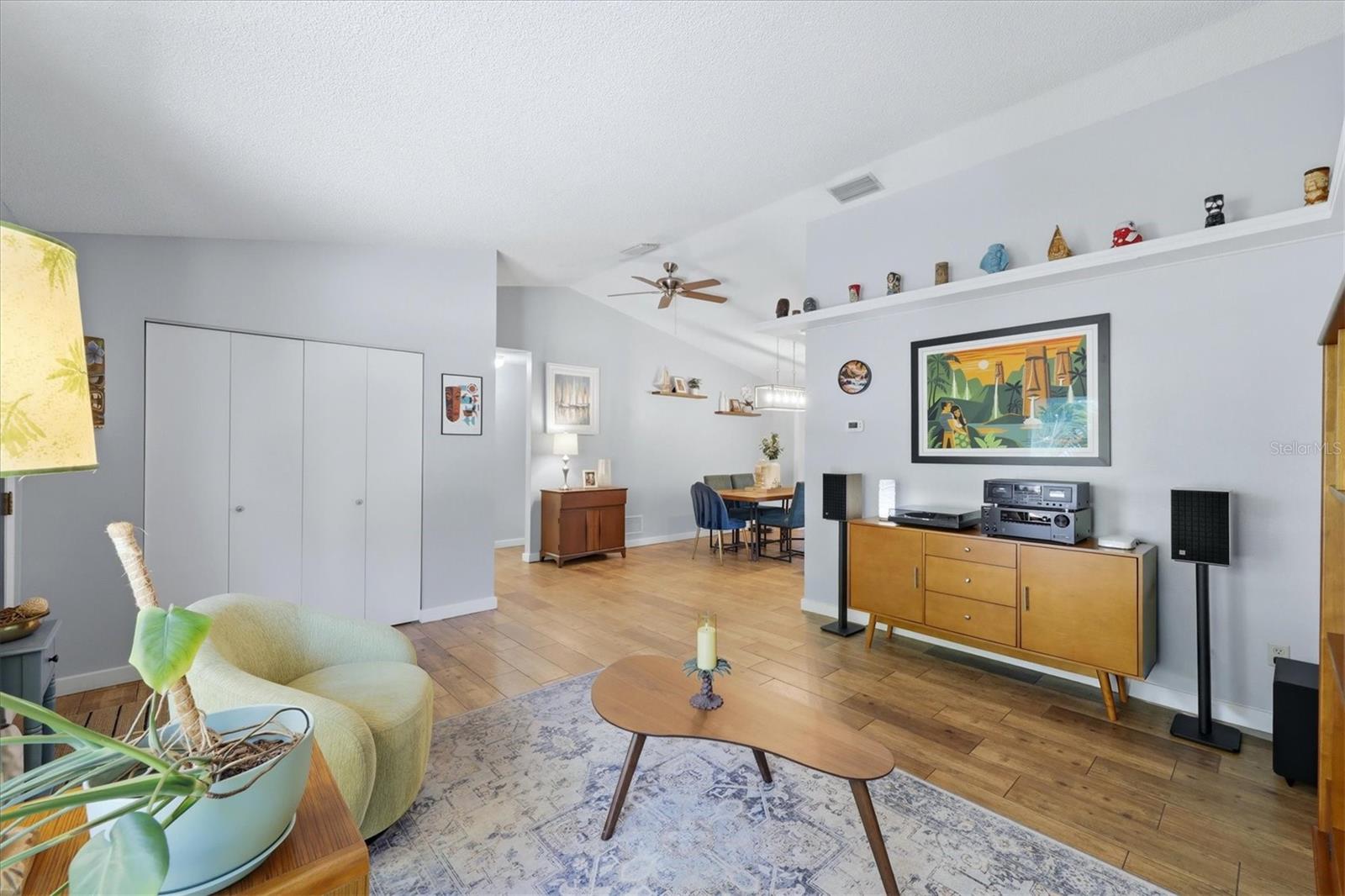 SARASOTA SPGS - Residential