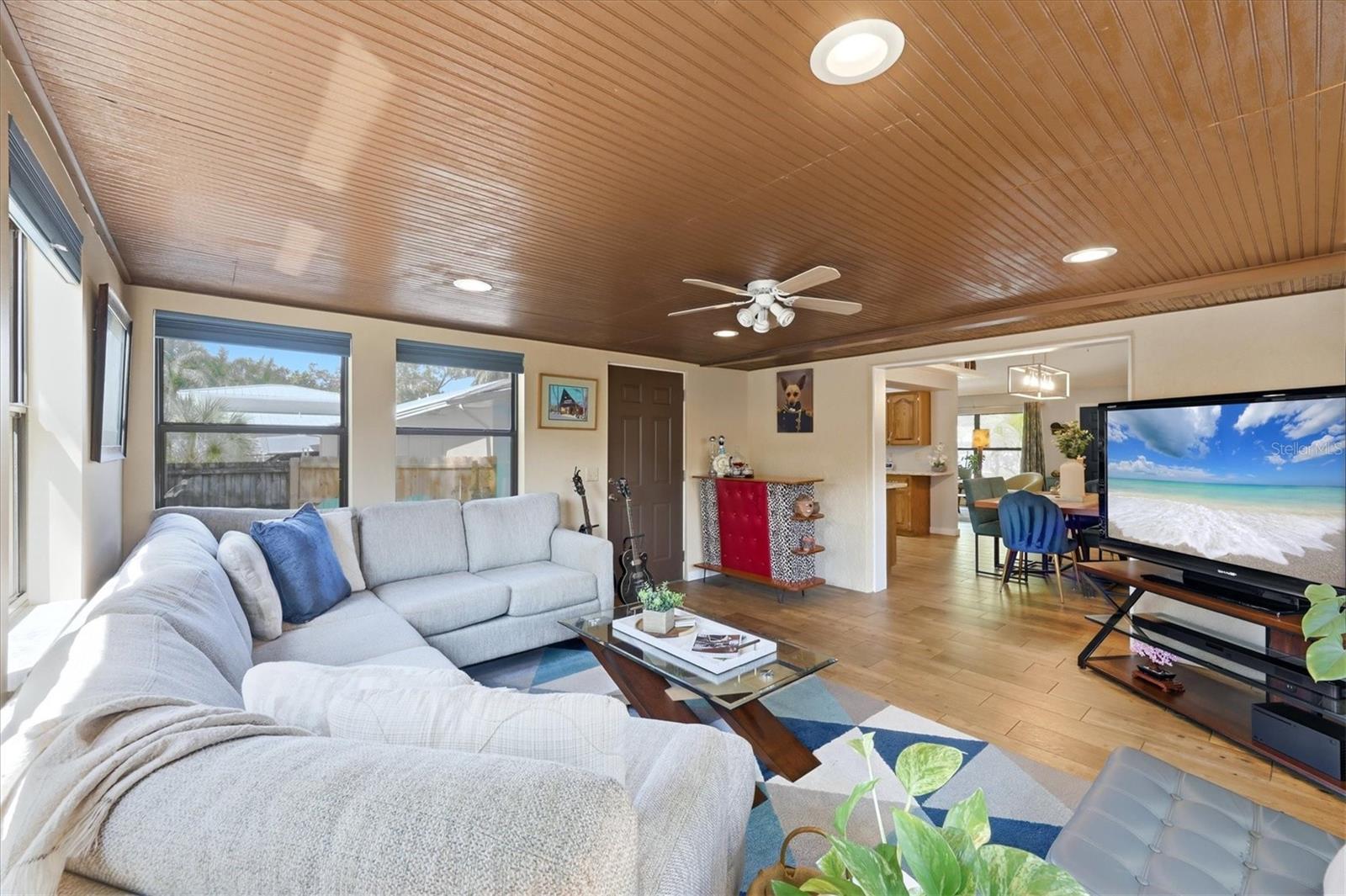 SARASOTA SPGS - Residential