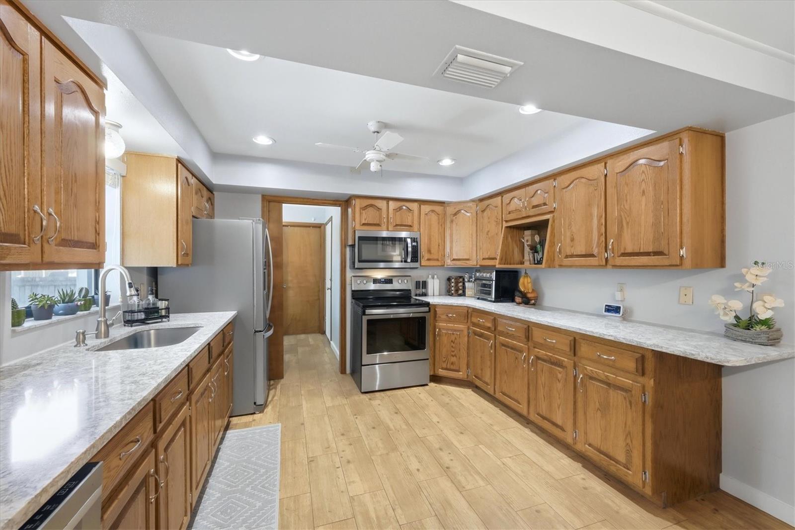 SARASOTA SPGS - Residential