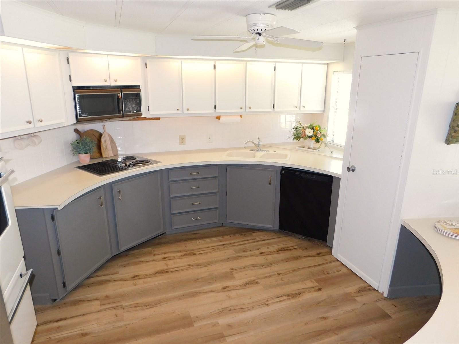 LAKE BETMAR ESTATES - Residential