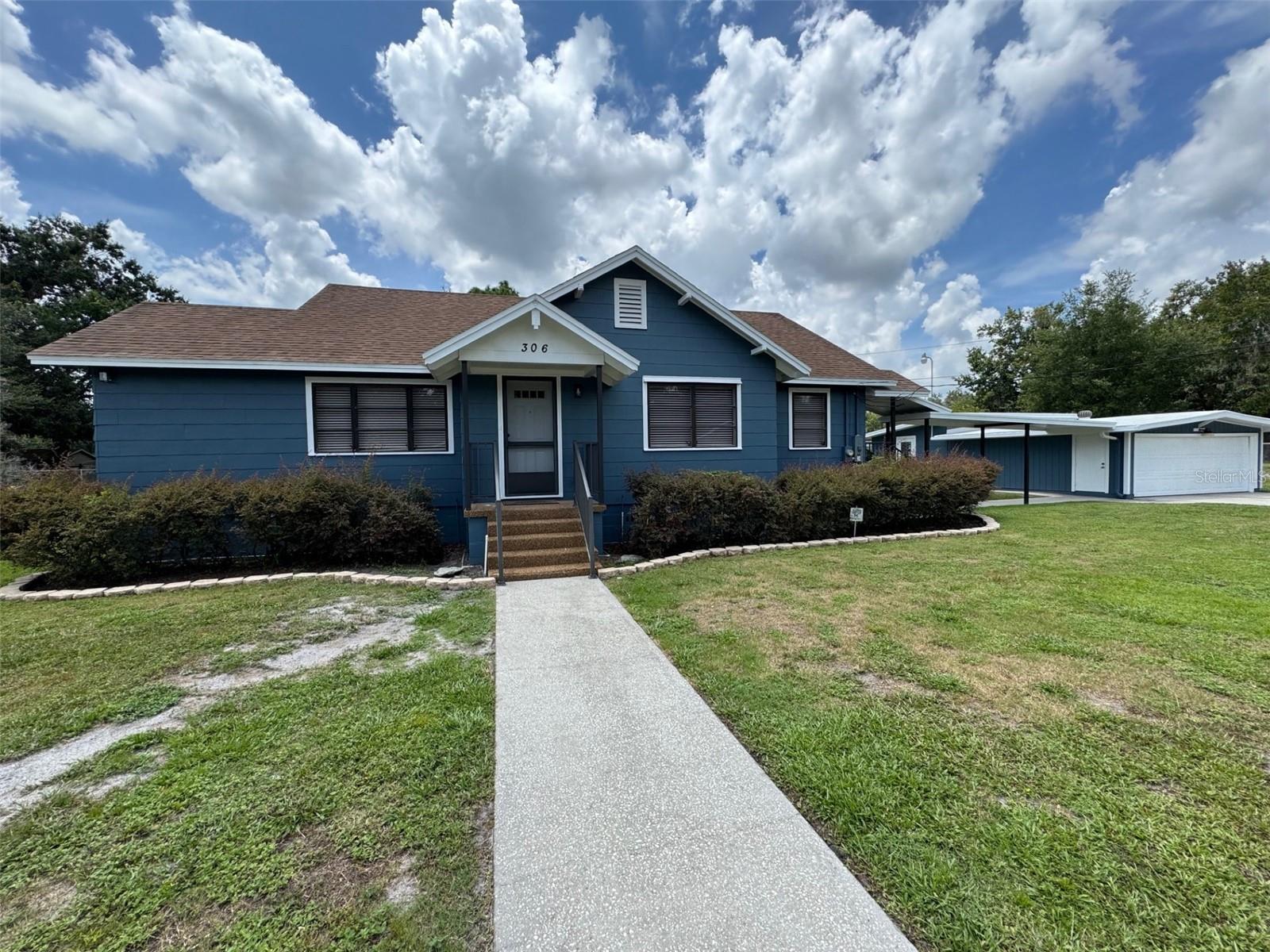 306 CREVASSE STREET
