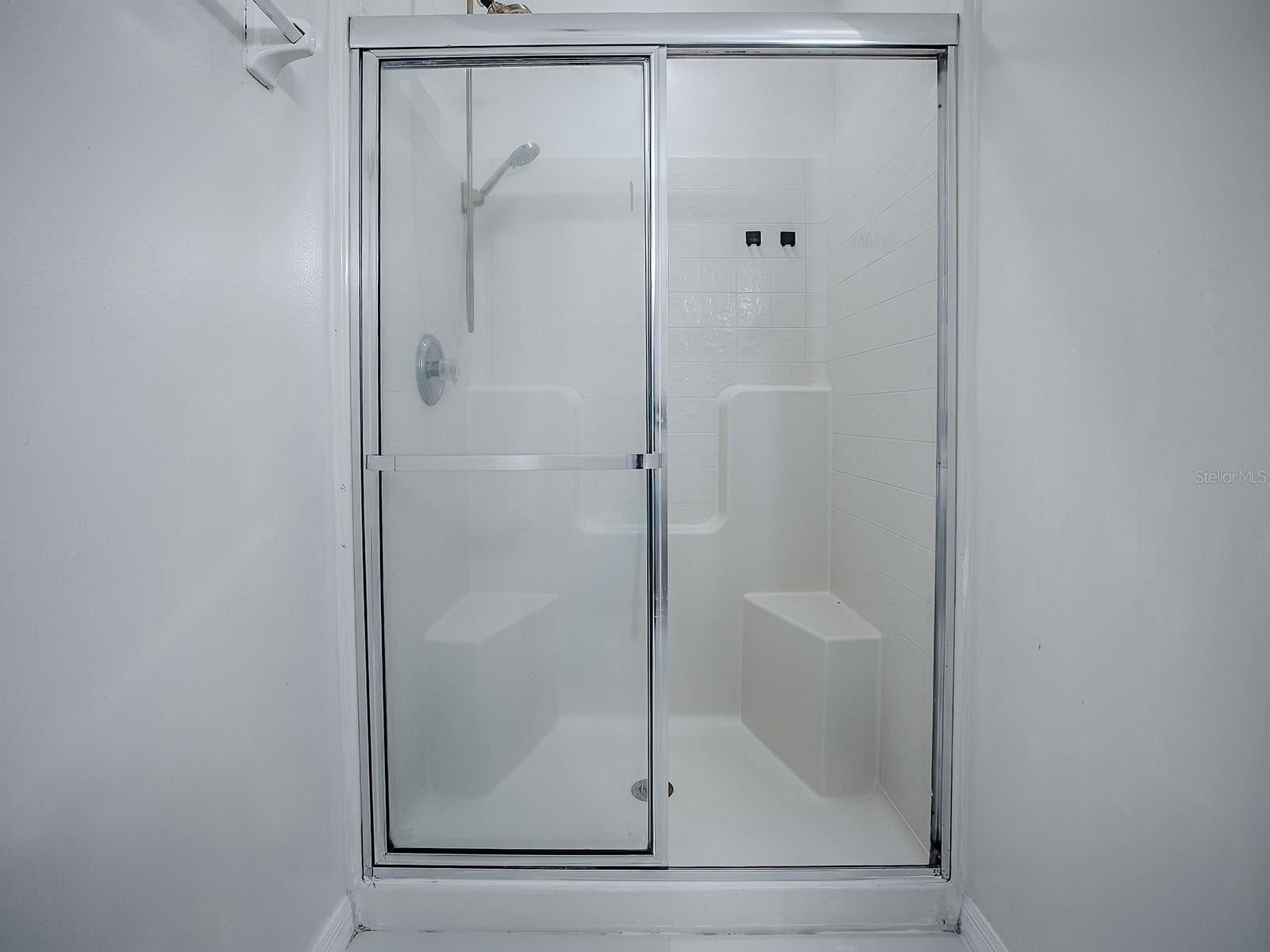 LOST LAKE PINES SUB - Residential