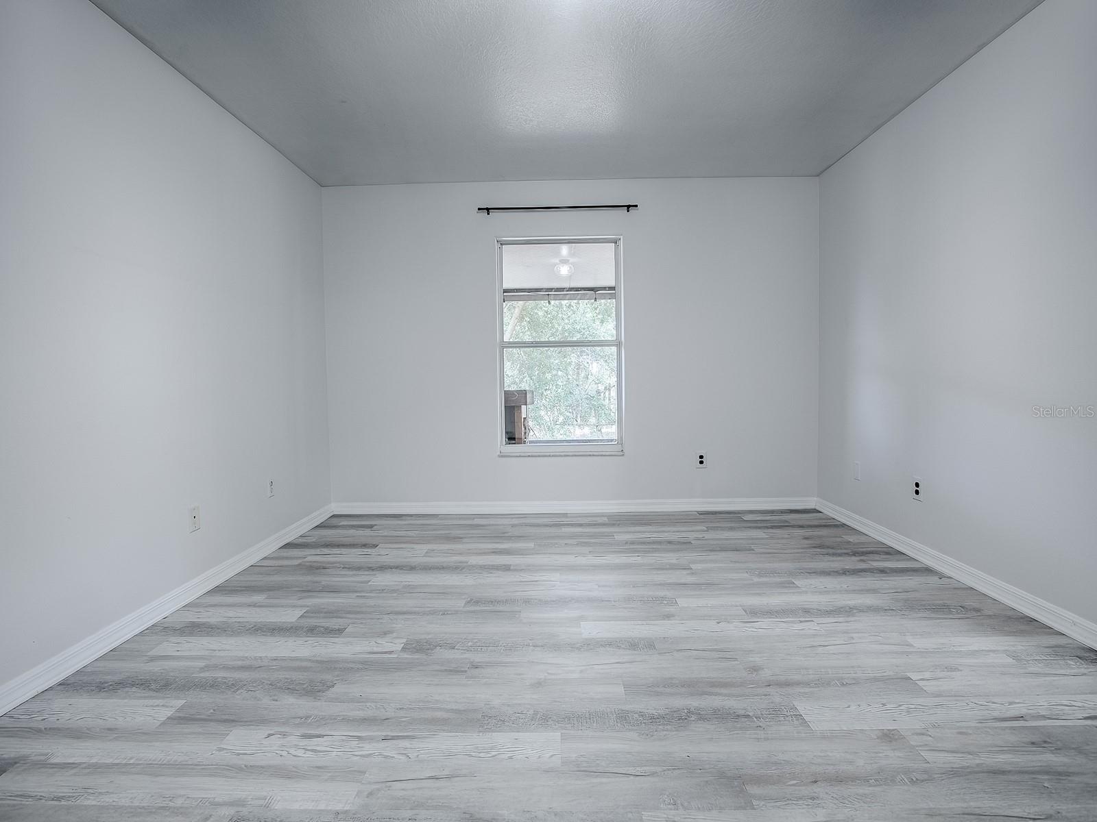 LOST LAKE PINES SUB - Residential