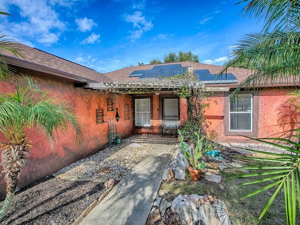 Photo of 14906 Windy Mount Circle, Clermont, FL 34711 (MLS # G5105755)