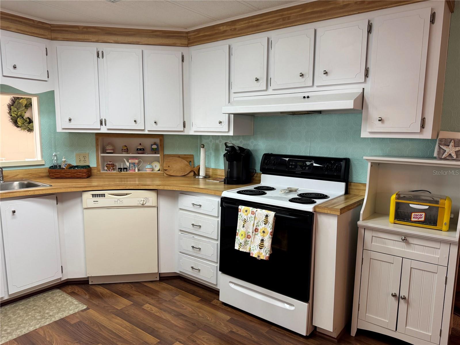 GOLDEN GATE MOBILE HOME PARK UNREC - Residential