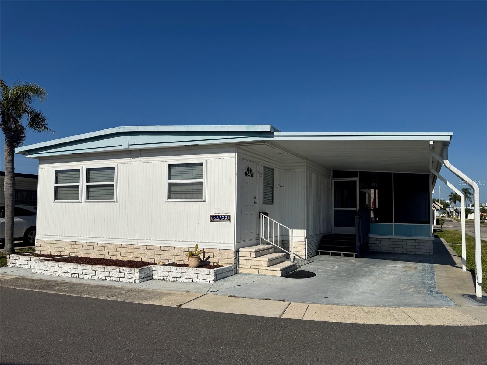 GOLDEN GATE MOBILE HOME PARK UNREC - Residential